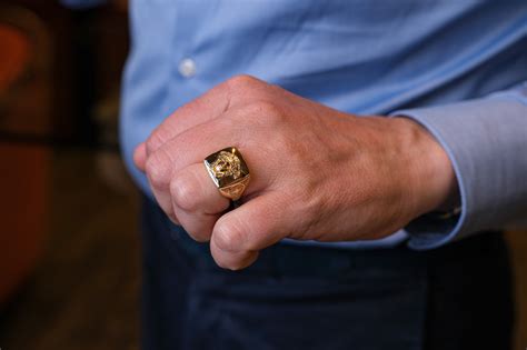 anello modello versace